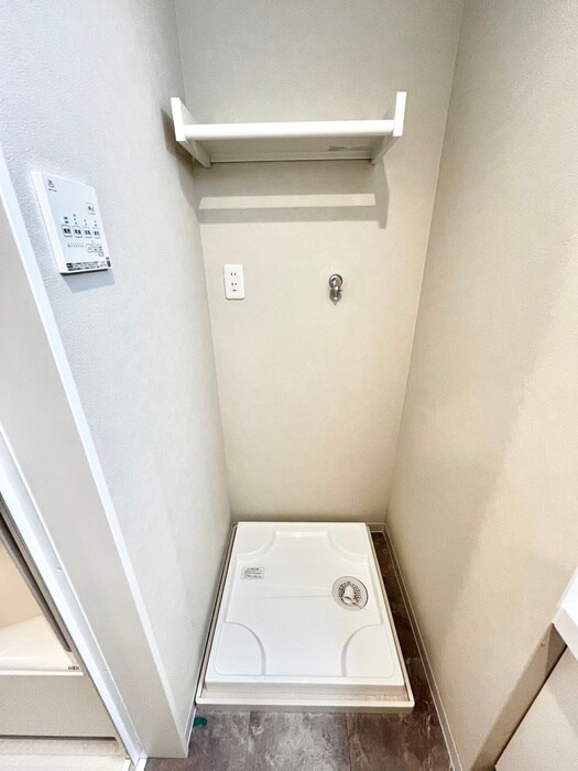 洗濯機置場 KRM　RESIDENCE　TSUKAGUCHI