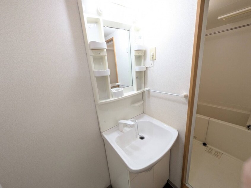 洗面 クエスト西大路