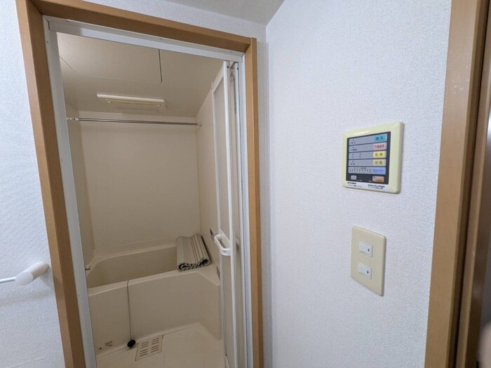 バス／シャワールーム等 クエスト西大路