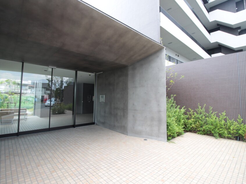 エントランス部分 ヴィル・ド・レーブ