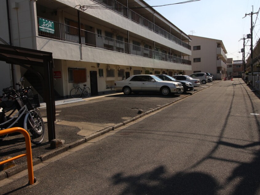 駐車場 長池ハイツ