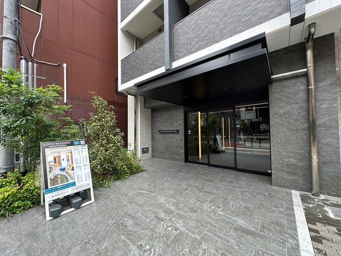 エントランス部分 リビオメゾン西天満