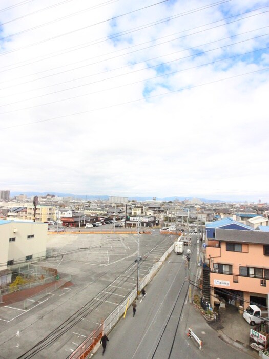 室内からの展望 シャルマン池田３３