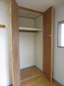 収納 カルティエフルール