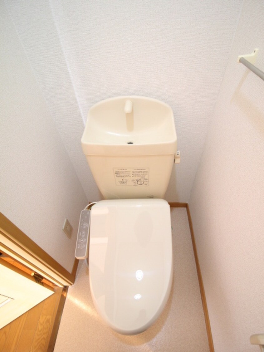 トイレ サンリットヒルＤ棟