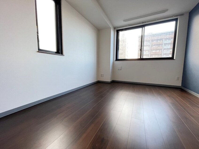 居室 attrice東堀川