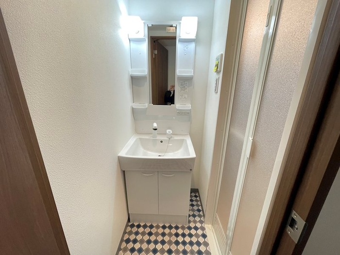 洗面 attrice東堀川