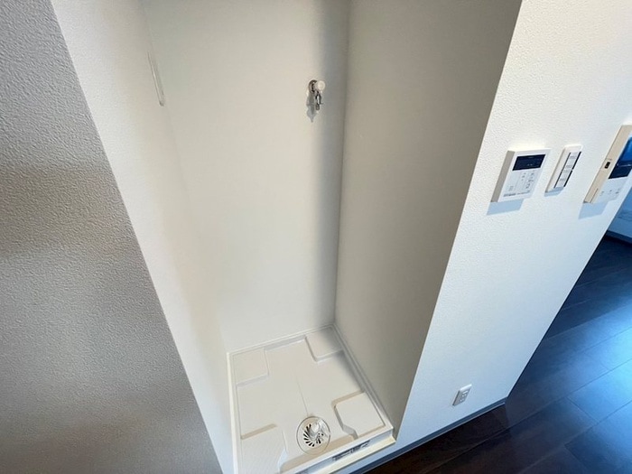 洗濯機置場 attrice東堀川