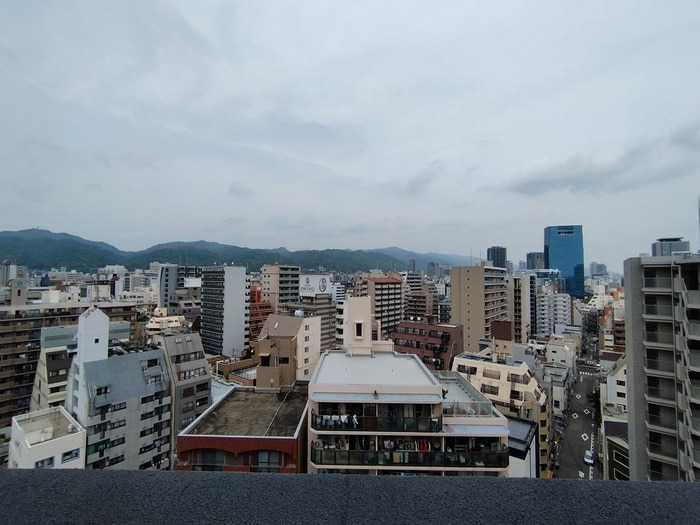 室内からの展望 エスト－ネハ－バ－ランド（1207