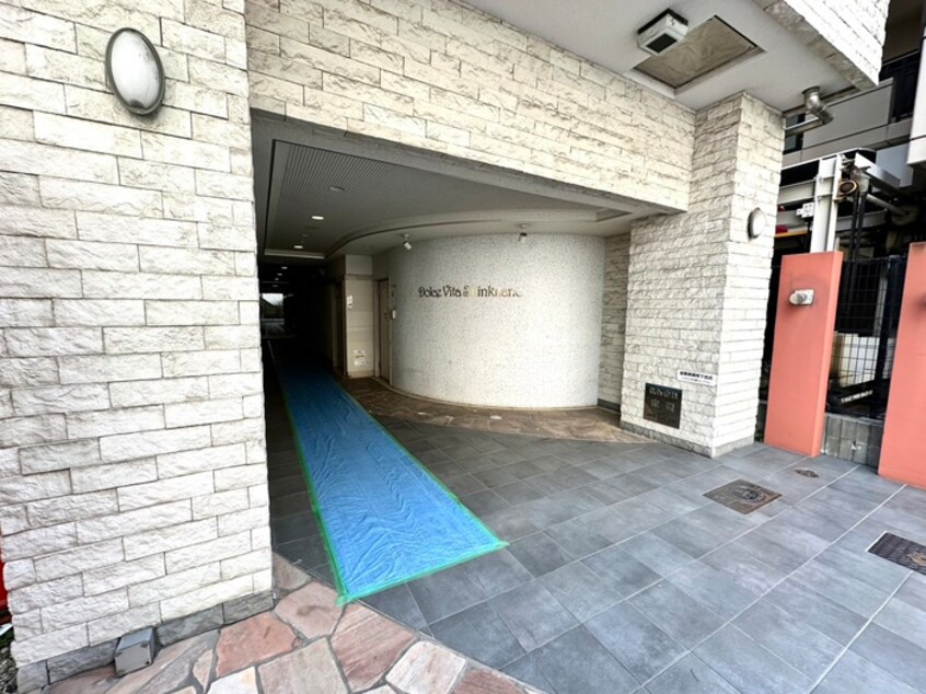エントランス部分 ドルチェヴィ－タ新北野