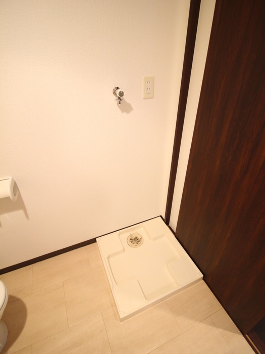 洗濯機置場 ラ・フォ－レ天満橋