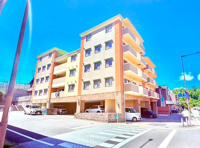 外観写真 ベルメゾン７番館