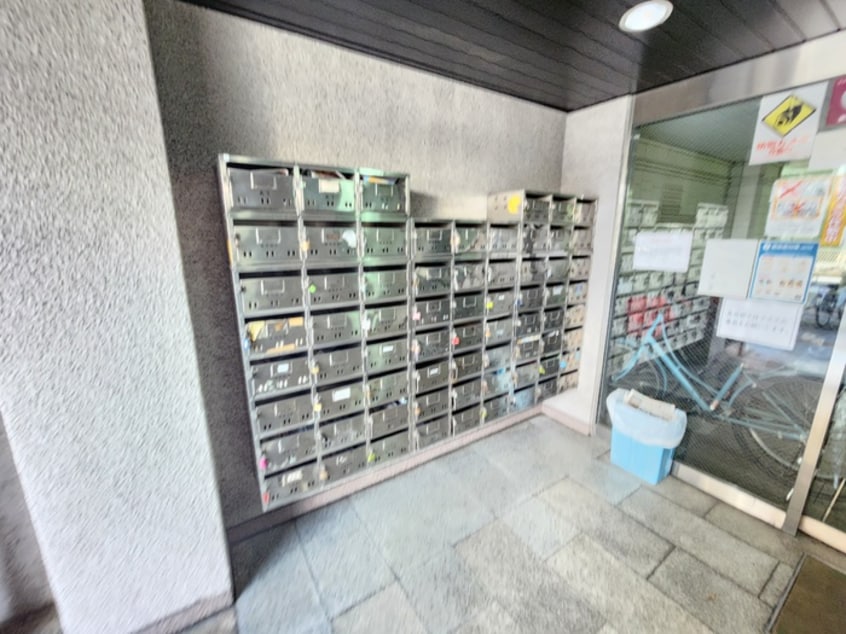 エントランス部分 ラパンジール駒川