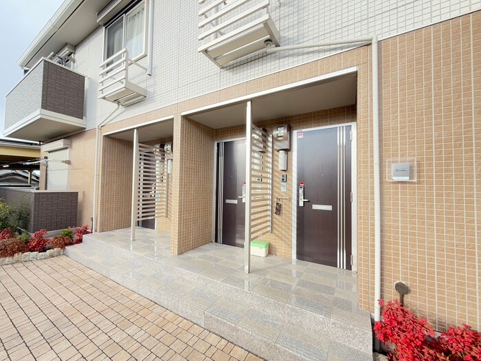 エントランス部分 東山ヒルズⅢ