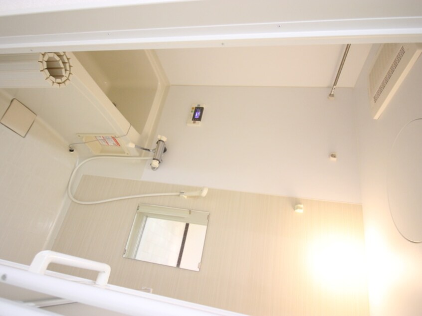 バス／シャワールーム等 コモドカ－サ