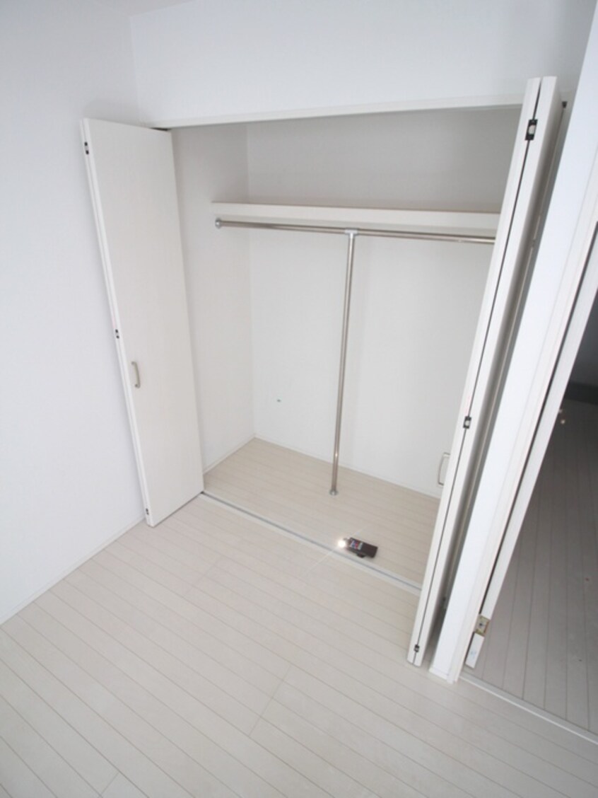 収納 光川テラス