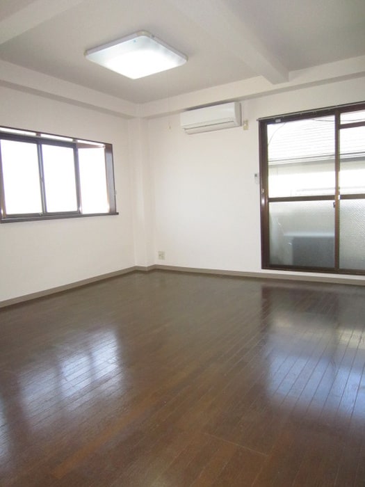 居室 グレ－スハイツ