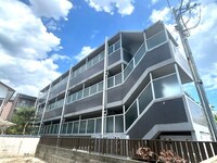 ＣＨＡＴＥＡＵ　ＢＬＵＥ