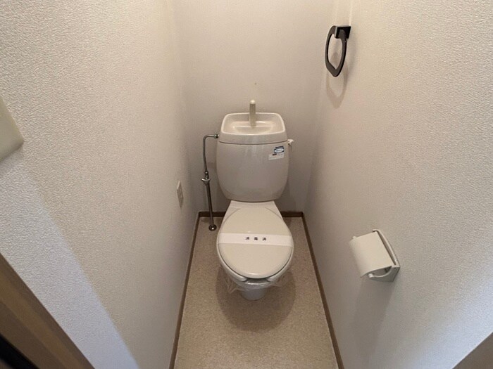 トイレ オリーブハウス