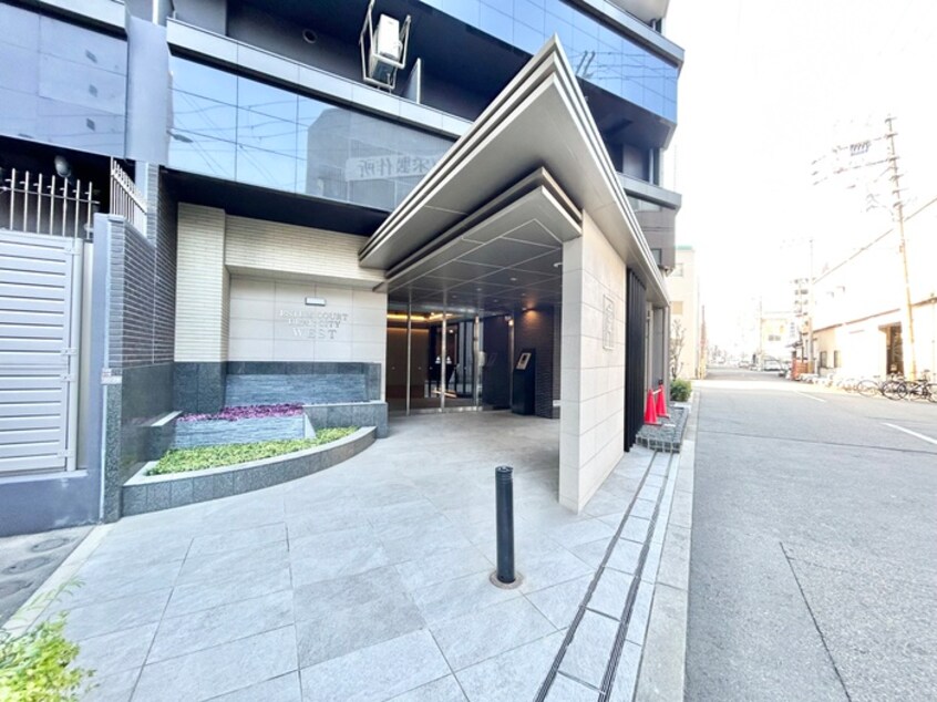 エントランス部分 ｴｽﾃﾑｺｰﾄﾃﾞｨｱｼﾃｨWEST（1010）