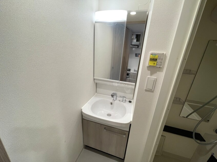 洗面 ﾌﾟﾚｻﾝｽﾊｰﾊﾞｰﾗﾝﾄﾞｱﾝﾄﾞ･ｼｰ(906)