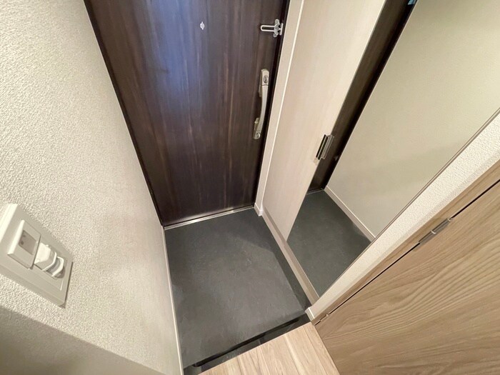 玄関 ﾌﾟﾚｻﾝｽﾊｰﾊﾞｰﾗﾝﾄﾞｱﾝﾄﾞ･ｼｰ(906)