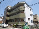 ハイツ香松の外観