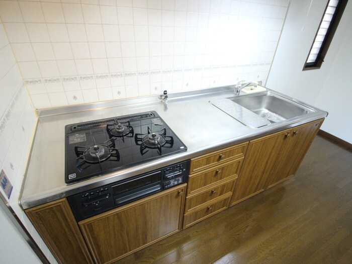 キッチン ルナ・ポリス