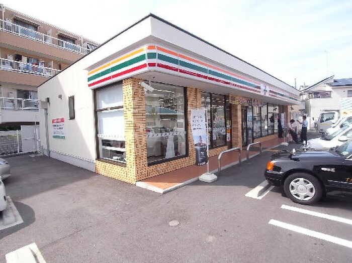 セブンイレブン神戸南別府１丁目店(コンビニ)まで180m ルナ・ポリス