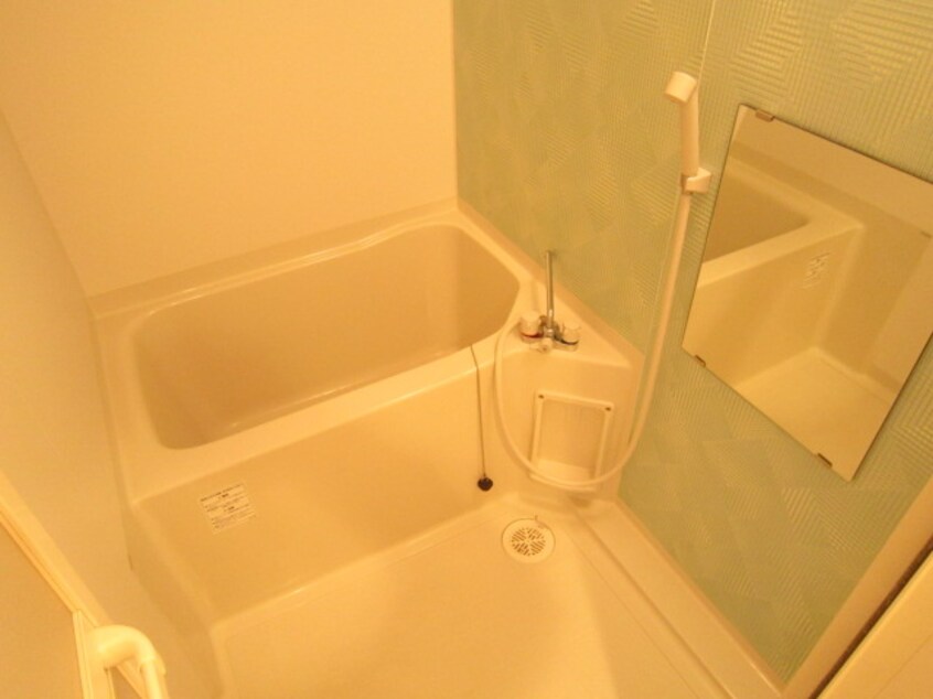 バス／シャワールーム等 エヌイ－ワ－ルド尼崎