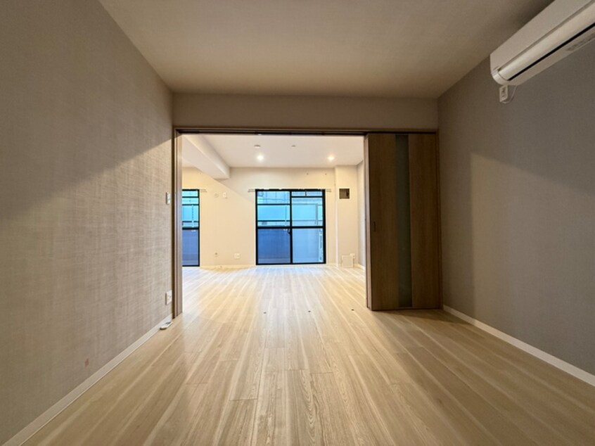 居室 メゾンリリアール弍番館