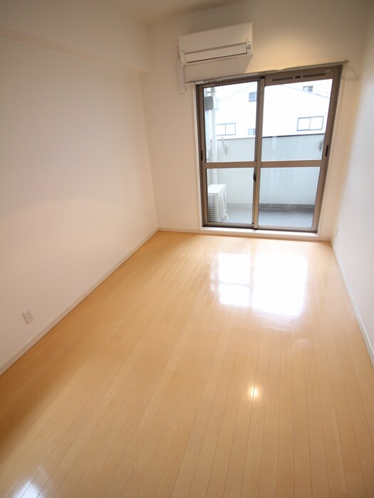 居室 ウィング新北野