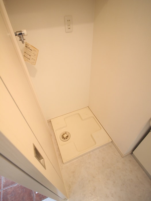 洗濯機置場 ウィング新北野