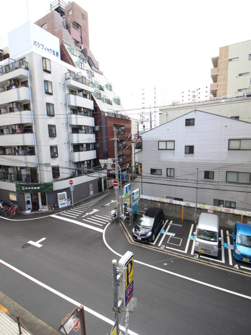 室内からの展望 ウィング新北野