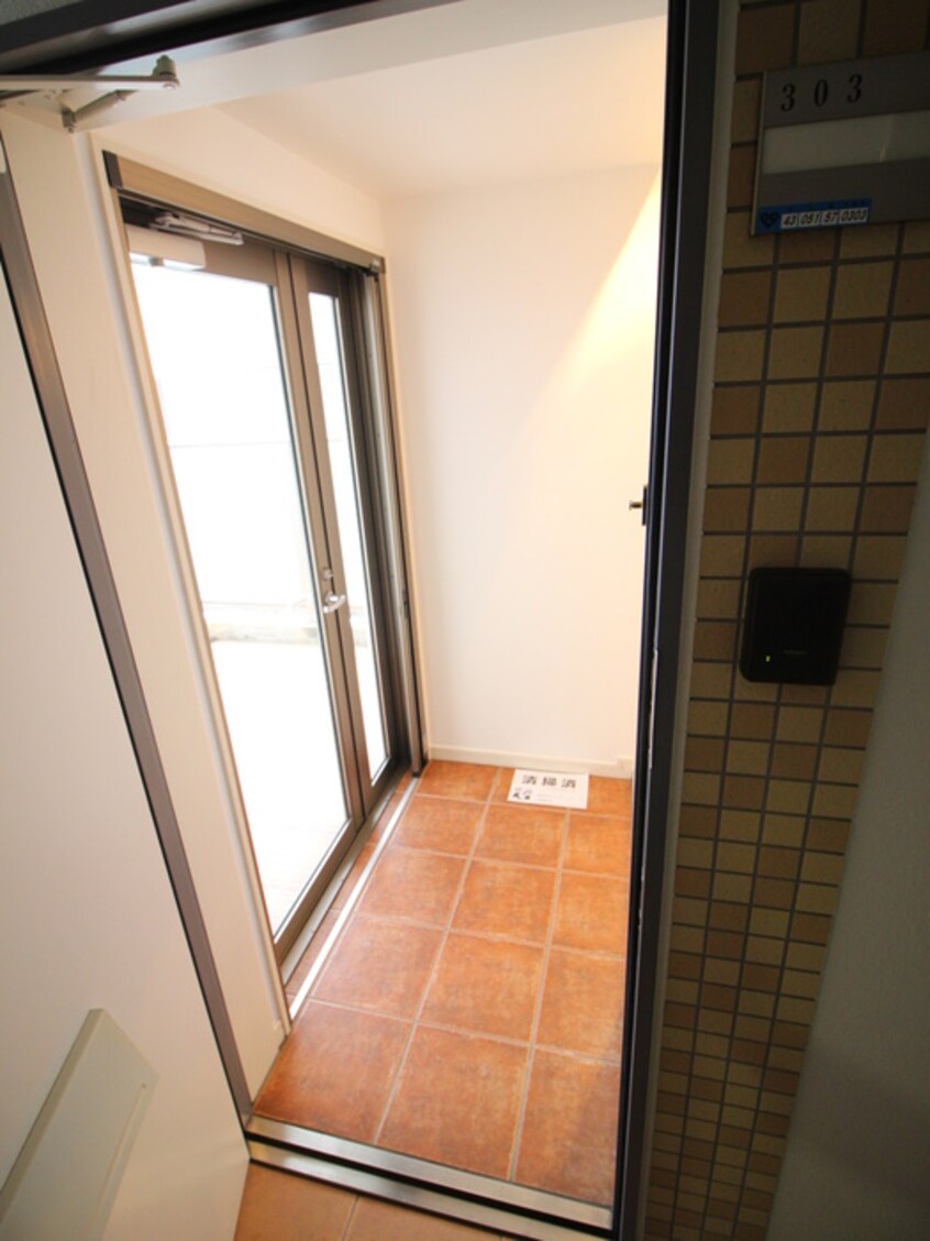 玄関 ウィング新北野