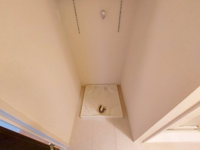 洗濯機置場 フローラ城南