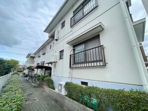 コピアス小山