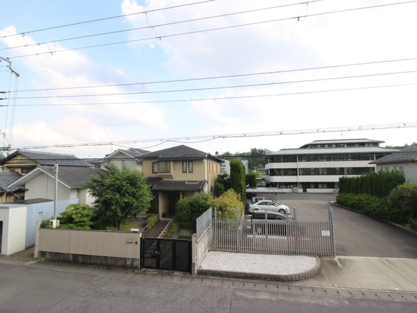 室内からの展望 ツヴァイ・バ－ム・宝ヶ池