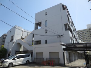 メゾン小松