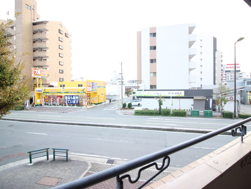 室内からの展望 メゾン豊新