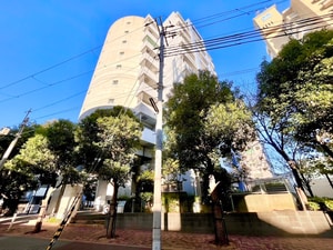 グレイシャス駒川