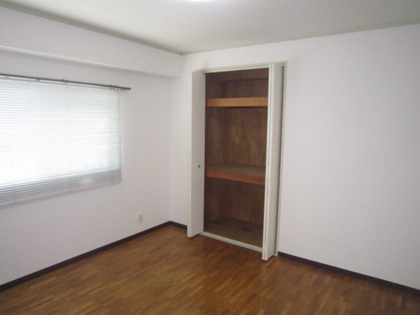 居室 Ｙ Ａマンション