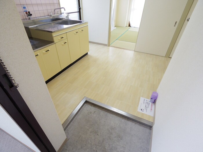 玄関 パレス稲荷