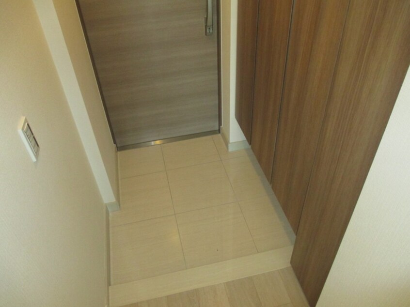 玄関 ｻﾞ･ﾊﾟｰｸﾊｳｽ神戸春日野道（501）