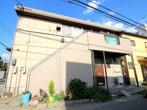 クリスタルハイツ