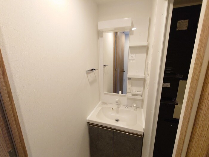 洗面 ﾌｧｰｽﾄﾌｨｵｰﾚ神戸元町ﾃﾞｨﾓｰﾗ(404)