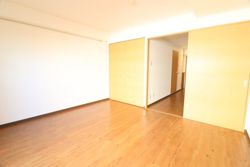 居室 セレ－ノル－チェ