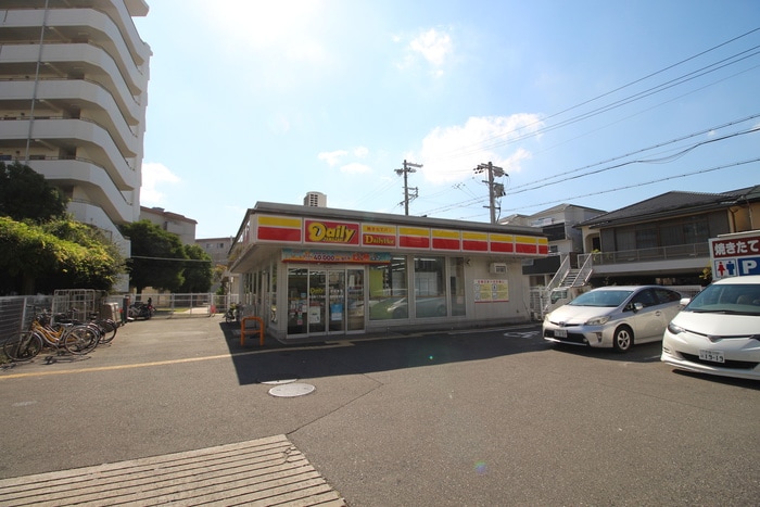 Daily(コンビニ)まで150m フジパレス東淡路Ⅱ番館