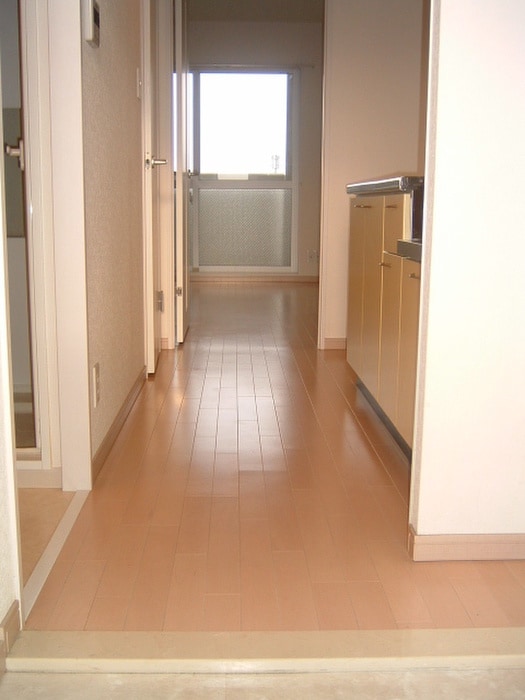 廊下 フェアリ－メゾン浜