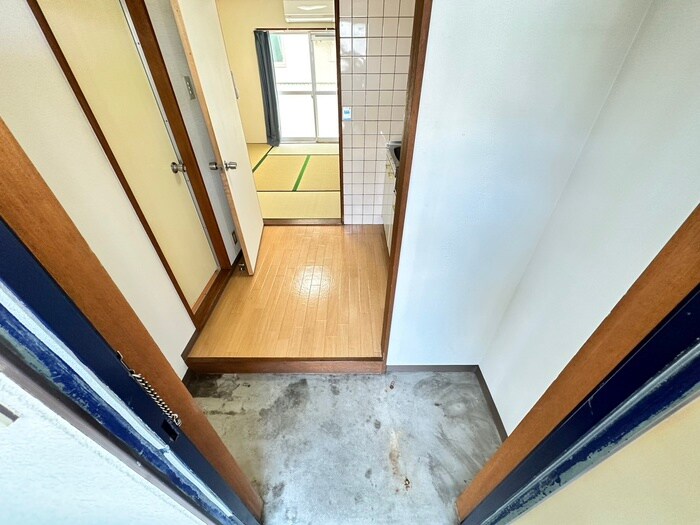 玄関 成光ハイツ